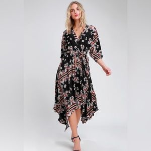 Lulu’s Delta Black Print Midi Dress